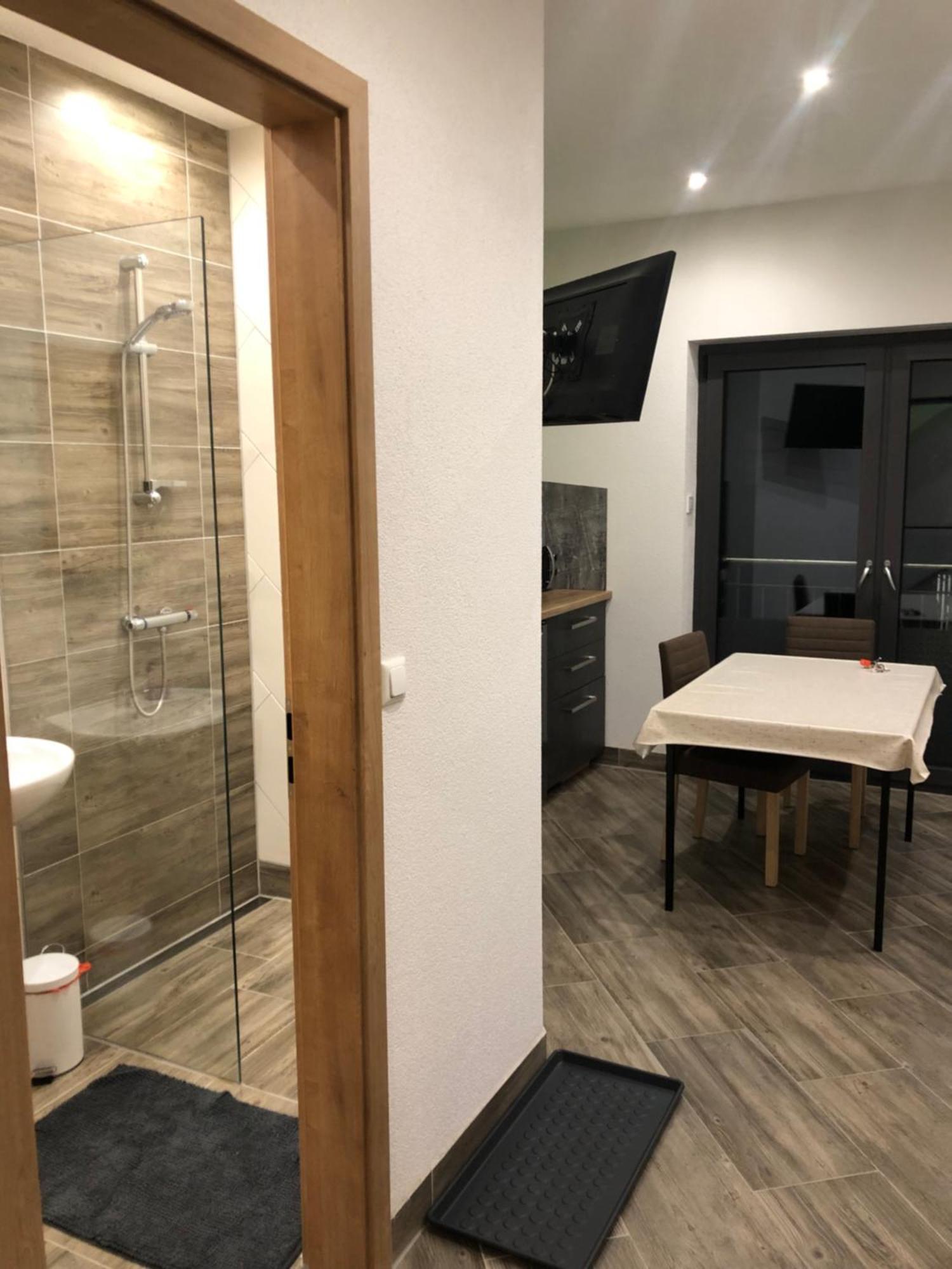 Ferienwohnung Zeitler Treuen Екстер'єр фото