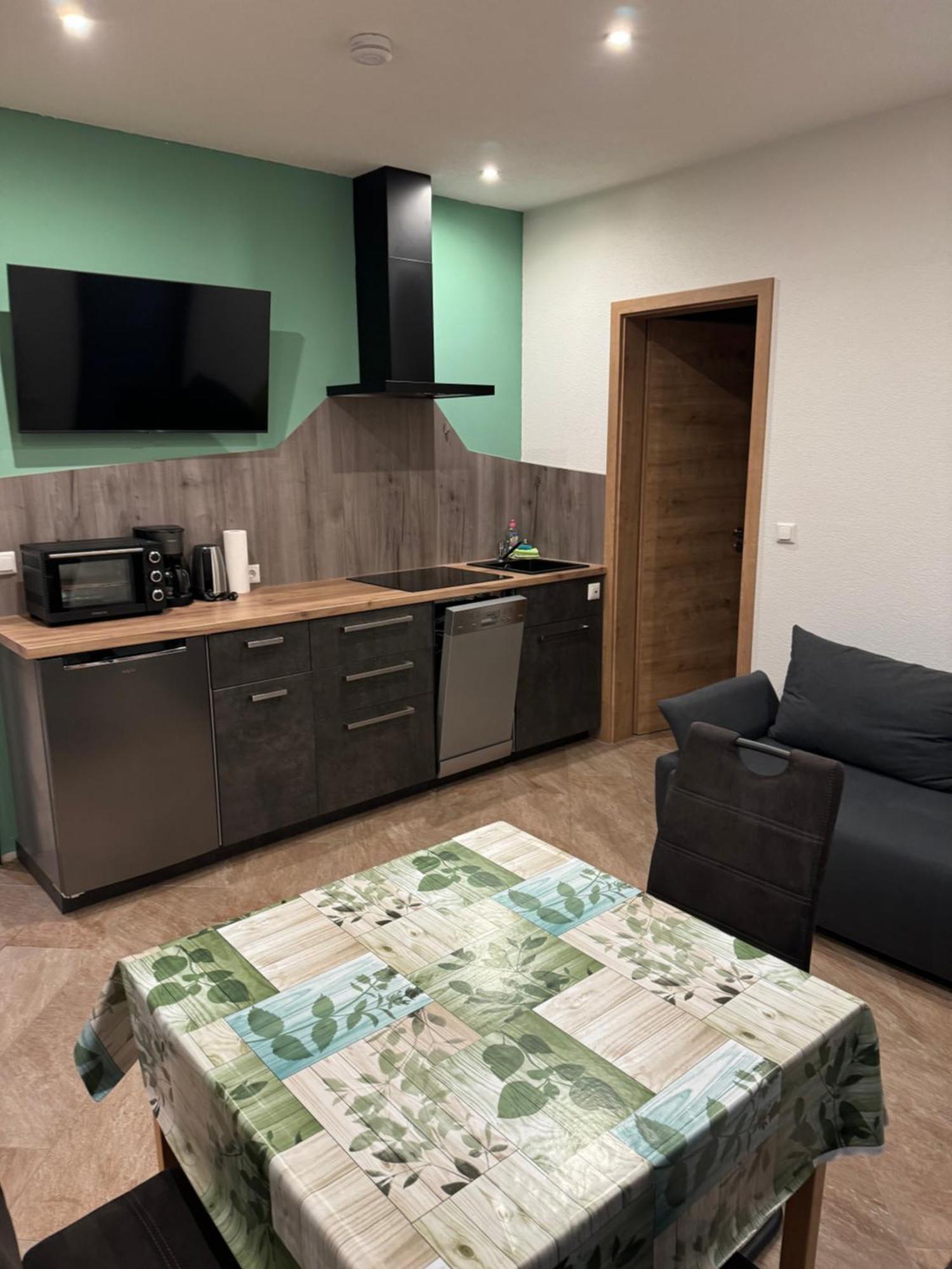 Ferienwohnung Zeitler Treuen Екстер'єр фото