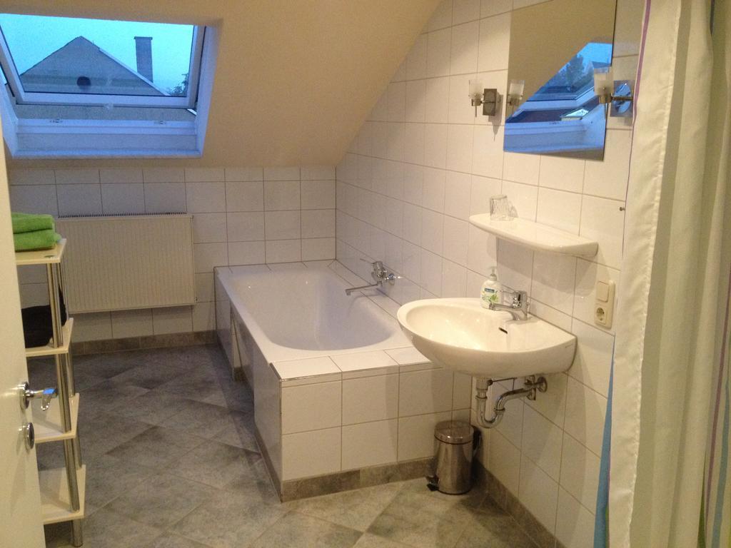 Ferienwohnung Zeitler Treuen Екстер'єр фото